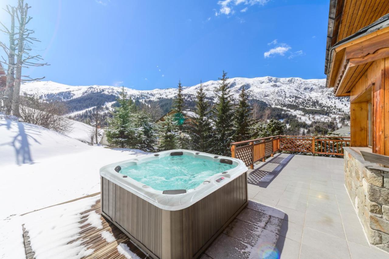 Chalet Himalaya , 10 Person Chalet With 5 Ensuite Bedrooms And Outdoor Jacuzzi In Meribel Centre المظهر الخارجي الصورة