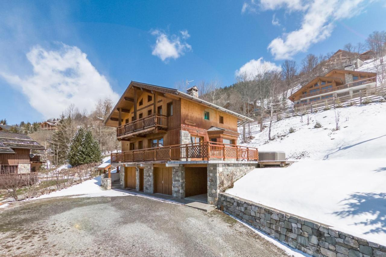 Chalet Himalaya , 10 Person Chalet With 5 Ensuite Bedrooms And Outdoor Jacuzzi In Meribel Centre المظهر الخارجي الصورة