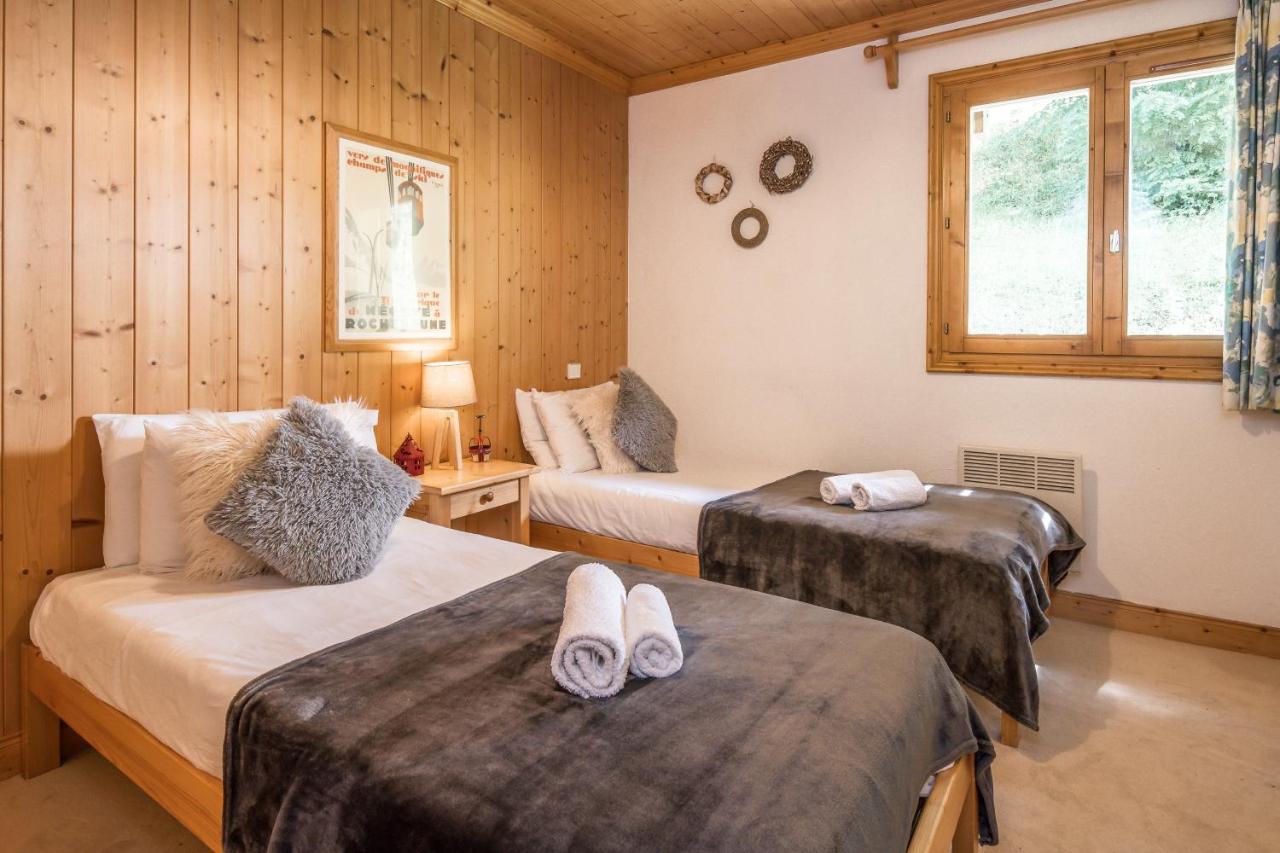 Chalet Himalaya , 10 Person Chalet With 5 Ensuite Bedrooms And Outdoor Jacuzzi In Meribel Centre المظهر الخارجي الصورة